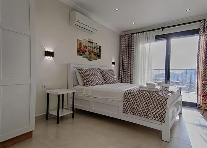 Villa Gold 6