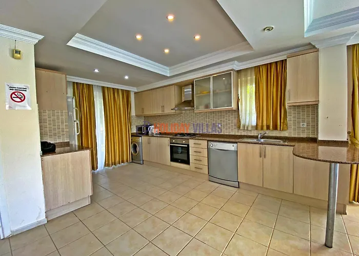 Gold 6 Villa